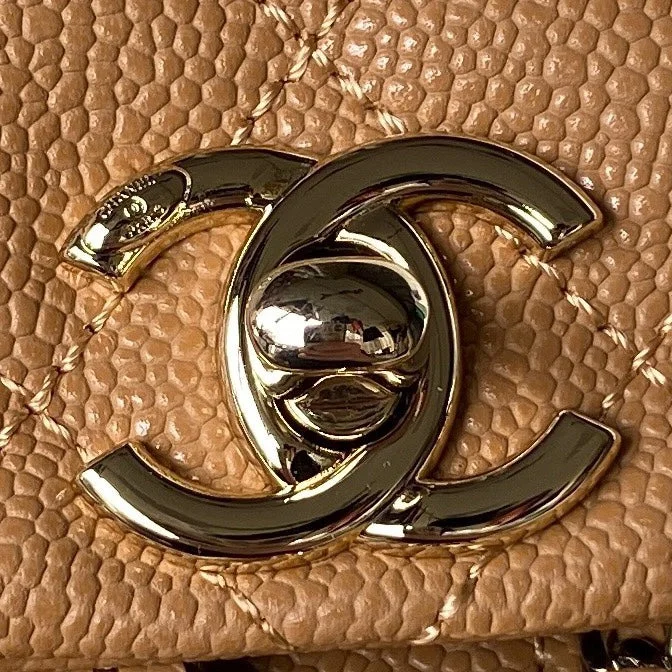 Chanel bags for winter ski vacationsChanel - Luxury Bag - CHL - 327