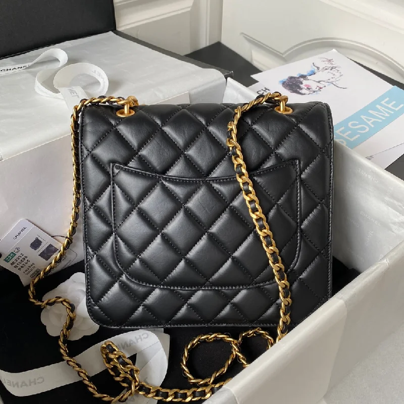 Chanel bags for graphic designers in the studioChanel - Luxury Bag - CHL - 238