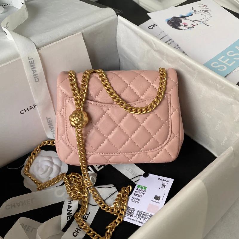 Chanel bags for second - hand luxury shoppersChanel - Luxury Bag - CHL - 262