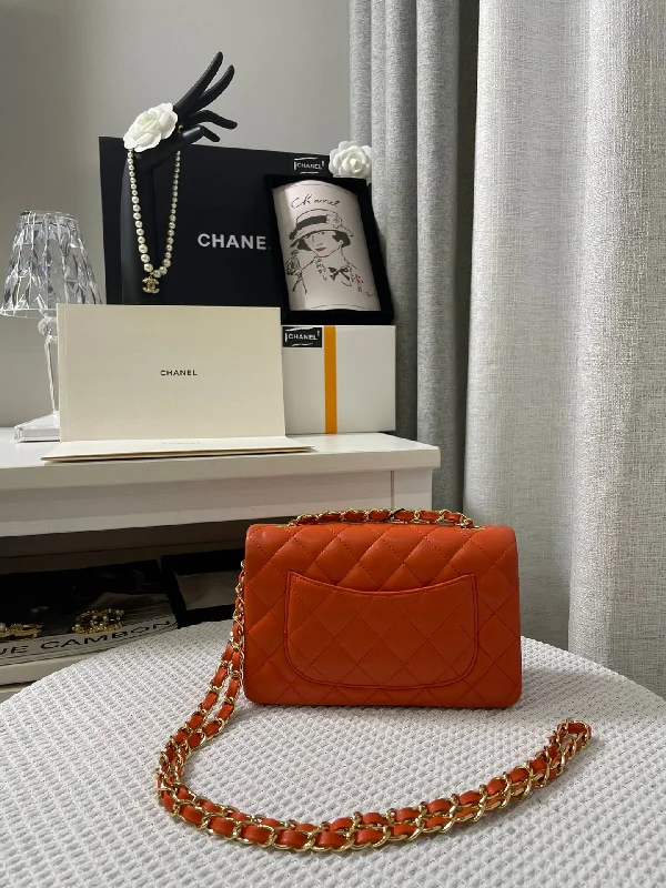 Chanel bags with spacious compartments for essentialsChanel - Luxury Bag - CHL - 391