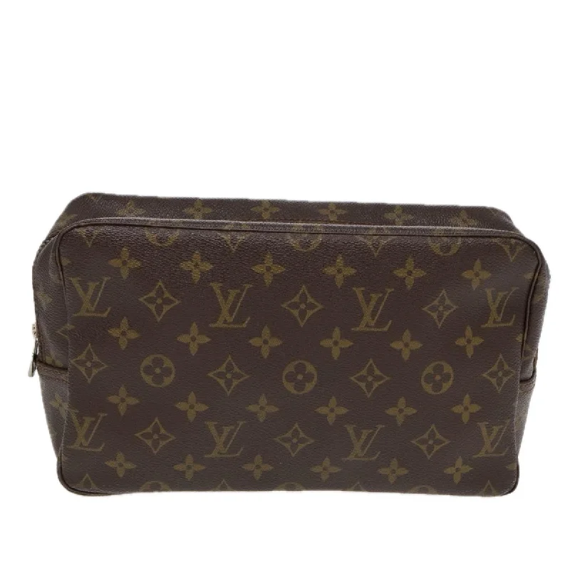 Louis Vuitton bags for food bloggersLOUIS VUITTON Trousse de Toilette Clutch Bag