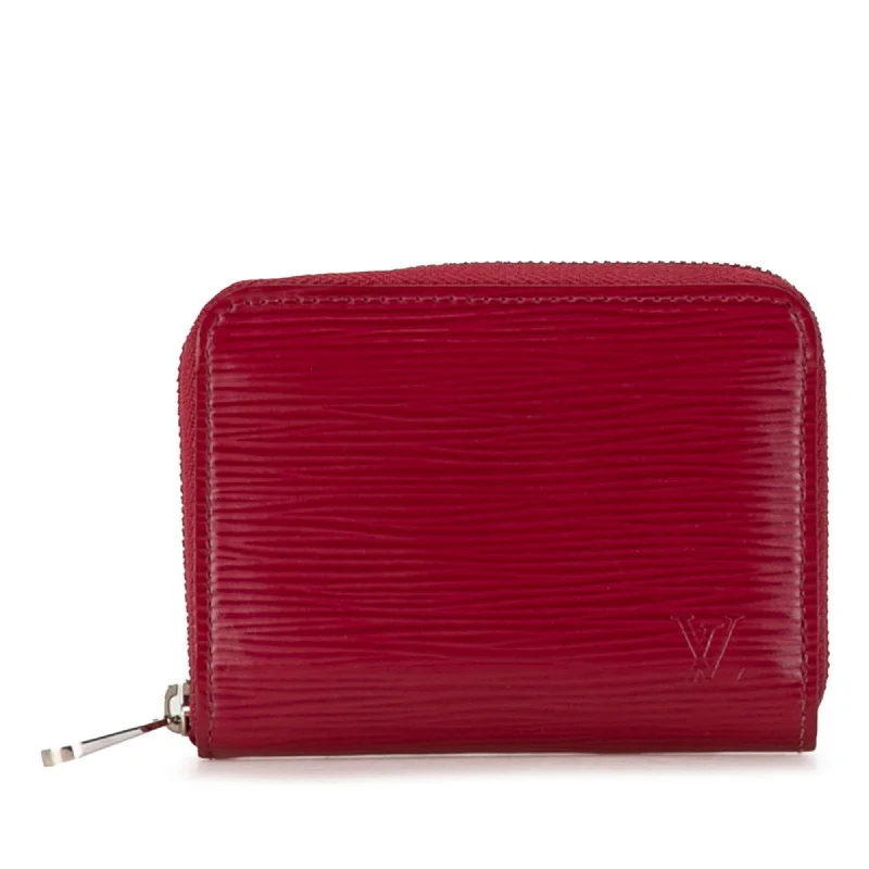 Louis Vuitton bags for sustainable fashion advocatesLOUIS VUITTON Porte monnaie Zippy Wallet