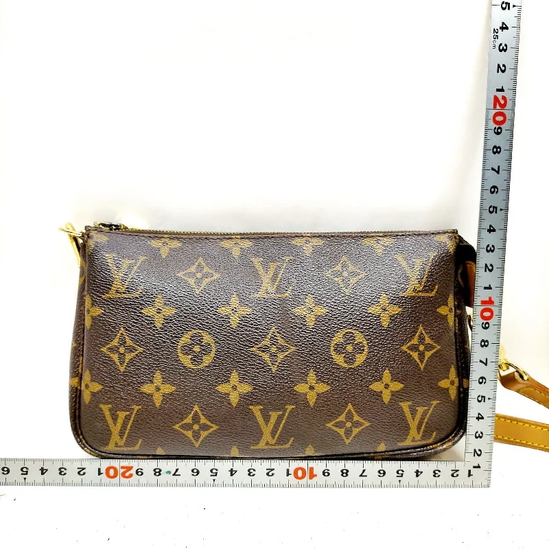 Louis Vuitton bags for newlywedsLouis Vuitton Pochette Accessoires Monogram Hand Bag