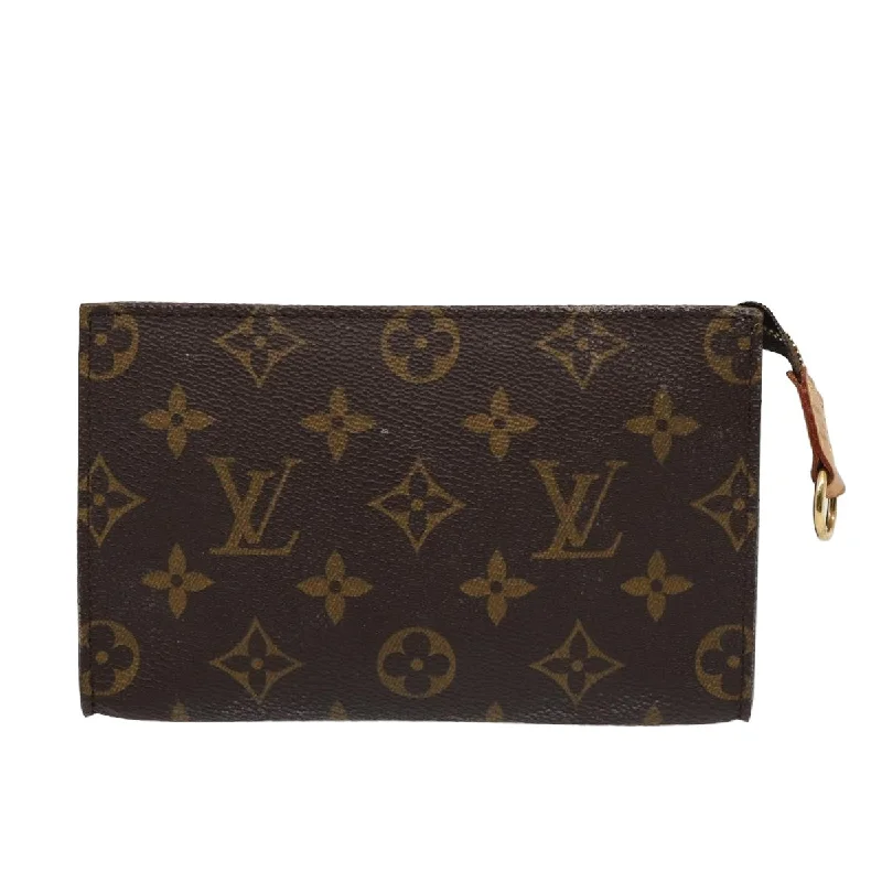 Louis Vuitton bags for art gallery openingsLOUIS VUITTON Bucket Clutch Bag