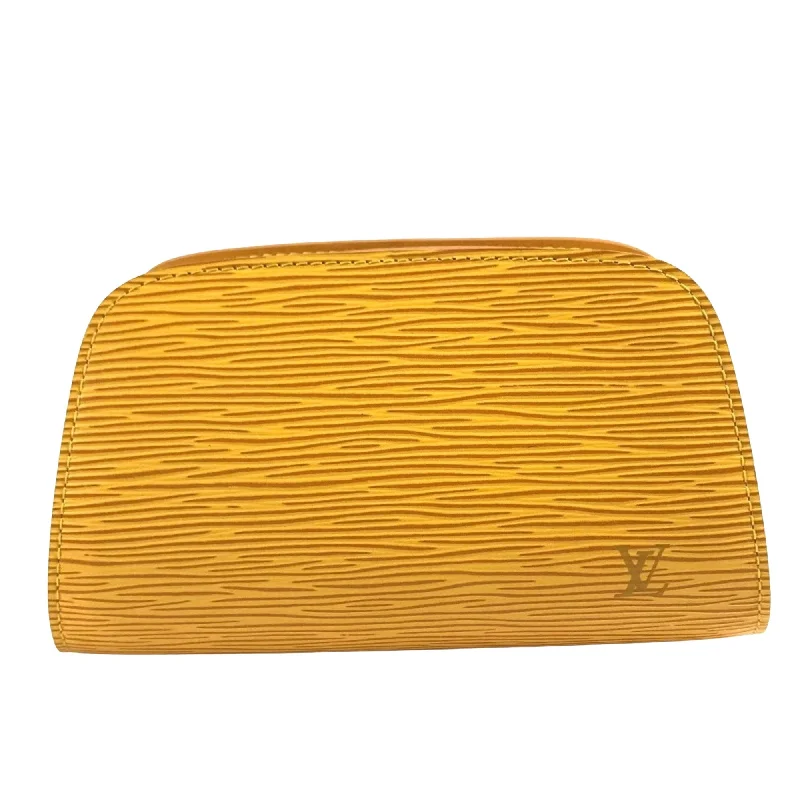 Louis Vuitton bags for bookwormsLOUIS VUITTON Dauphine Clutch Bag