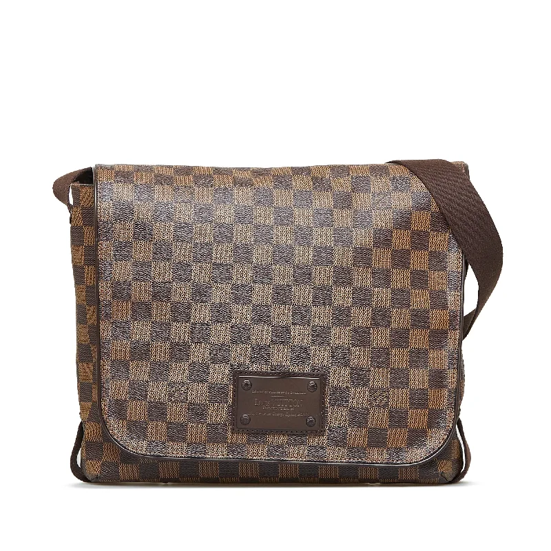 Louis Vuitton bags with gold - toned hardwareLouis Vuitton Brooklyn MM Damier Ebene Canvas