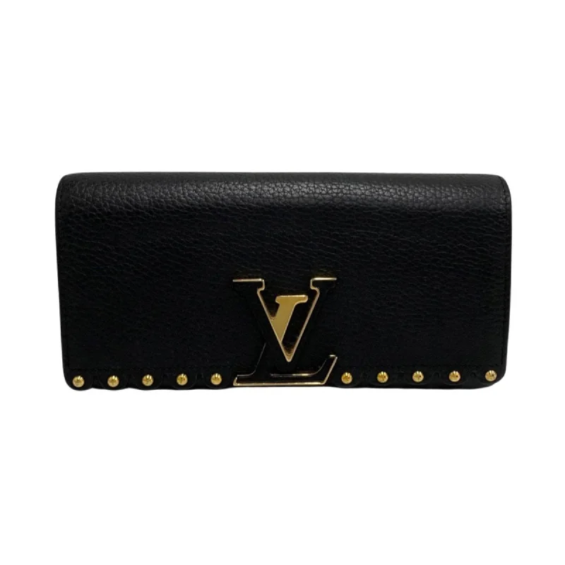 Louis Vuitton bags for college studentsLOUIS VUITTON Capucines Wallet