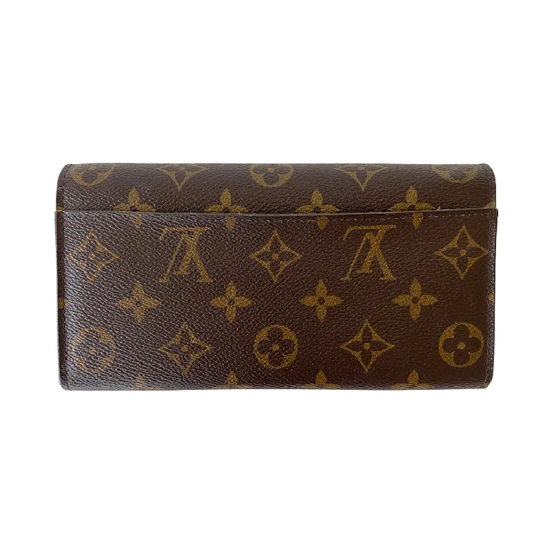 Louis Vuitton bags for fitness enthusiasts on the goLouis Vuitton Monogram Sarah Wallet