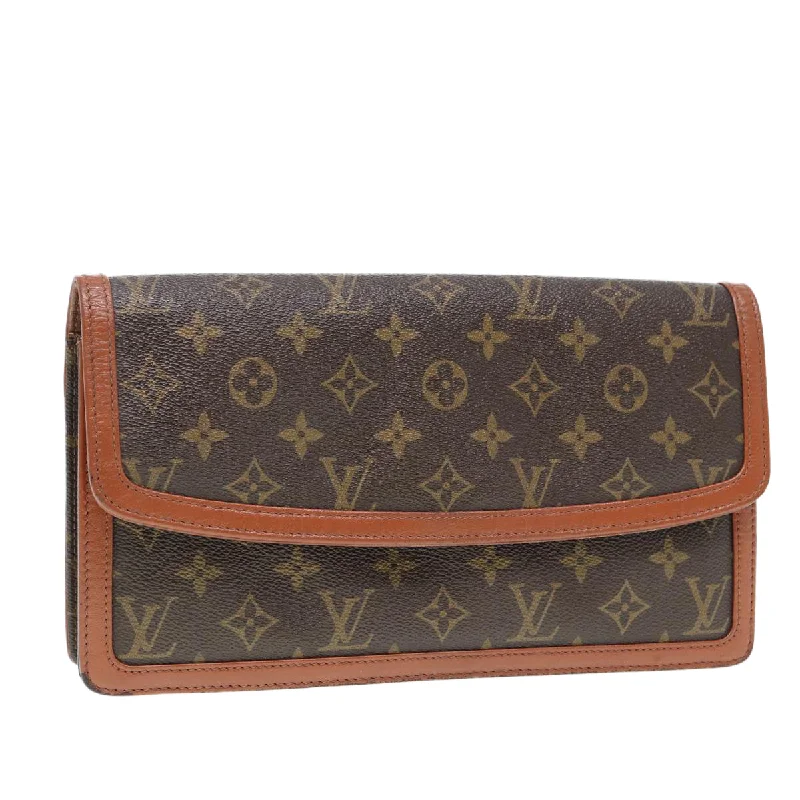 Louis Vuitton bags for stay - at - home momsLOUIS VUITTON Monogram Pochette Dam GM Clutch Bag M51810 LV Auth 84497