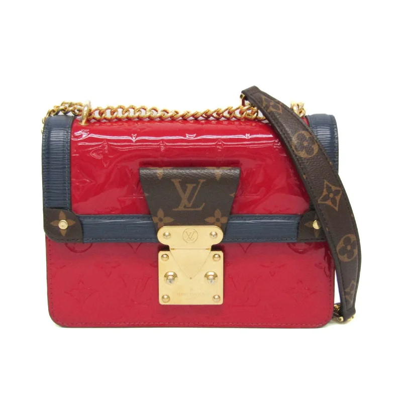 Louis Vuitton bags for doctorsLOUIS VUITTON Wynwood Shoulder Bag